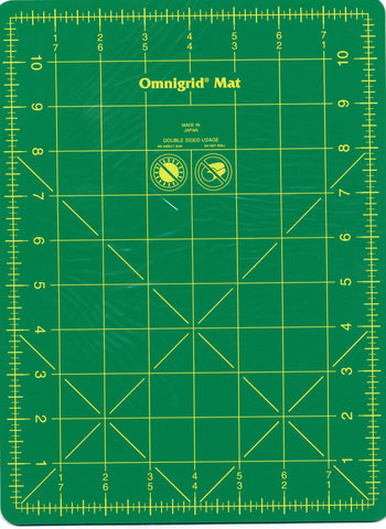 Omnigrid Mat with Grid, 8" x 11" for Rotary Quilting 12WG